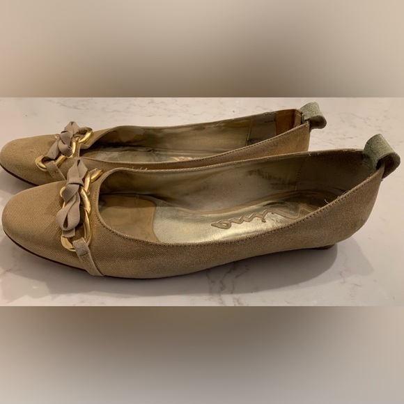 Nina Flats with Chain & Bow Detail in Glitter Fabric and Leather - Picture 3 of 7